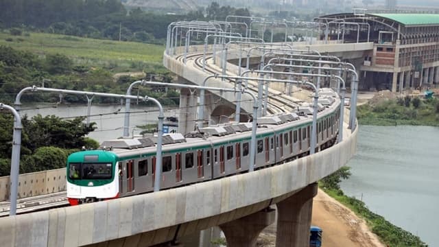 গণপরিবহন ব্যবস্থা পাল্টে দিচ্ছে মেট্রোরেল