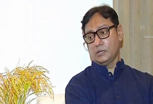 ভোট ডাকাতি হচ্ছে, তবুও মাঠ ছাড়ছি না: শাহাদাত