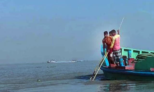 দক্ষিণাঞ্চলে ড্রেজিং কার্যক্রমে নেই সমন্বিত উদ্যোগ !