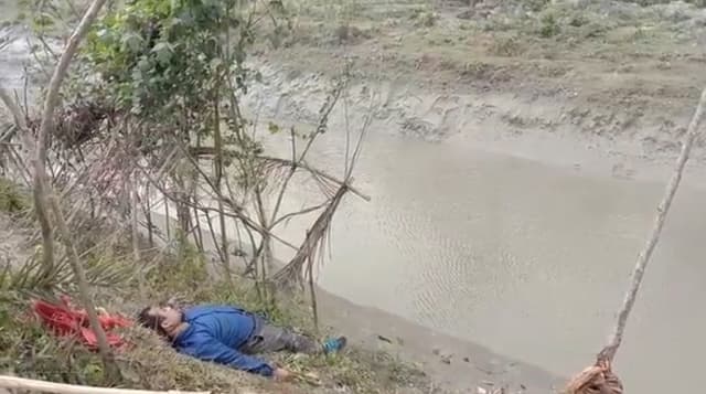 পিরোজপুরে অজ্ঞাত যুবকের লাশ উদ্ধার