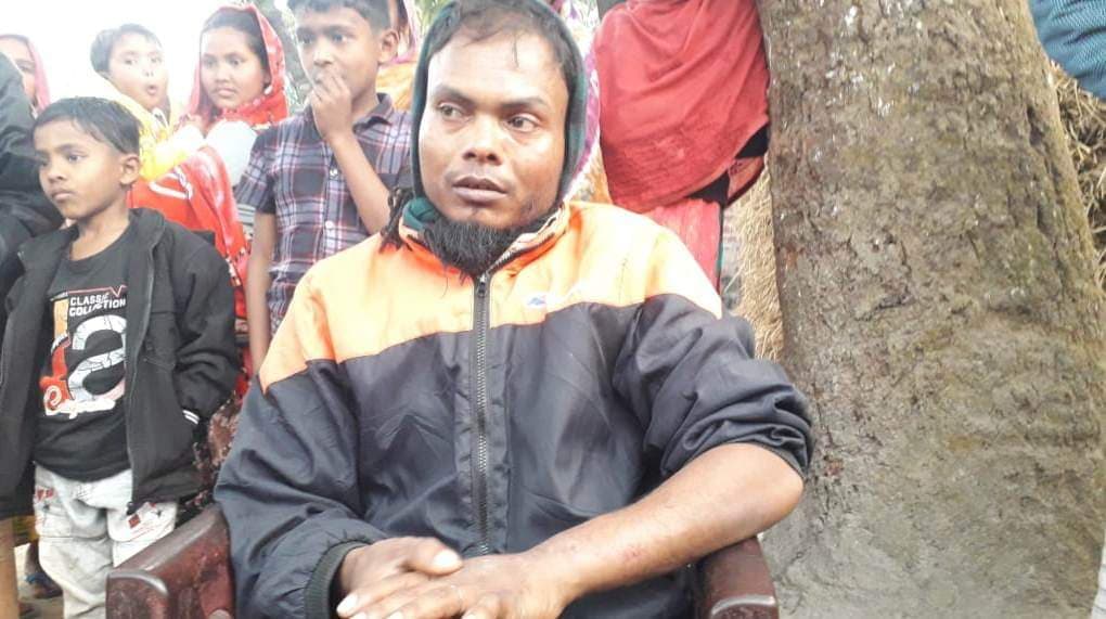 ভাসুরের সাথে পালিয়ে যাওয়ার সময় প্রেমিক যুগল আটক