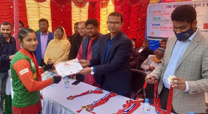 নওগাঁয় শেখ কামাল আন্তঃ স্কুল ও মাদ্রাসা অ্যাথলেটিকস প্রতিযোগীতা