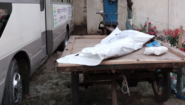 ঝালকাঠিতে পাঁচ সন্তানের জননীর রহস্যজনক আত্মহত্যা !