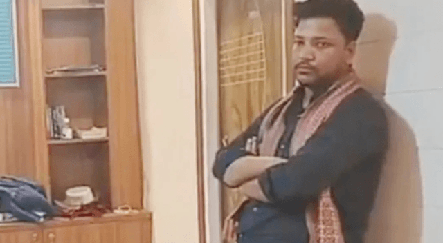হাত-পা বাঁধা ছবি পাঠিয়ে স্ত্রীকে ৩০ লাখ টাকা মুক্তিপণ চাইলেন ইদ্রিস