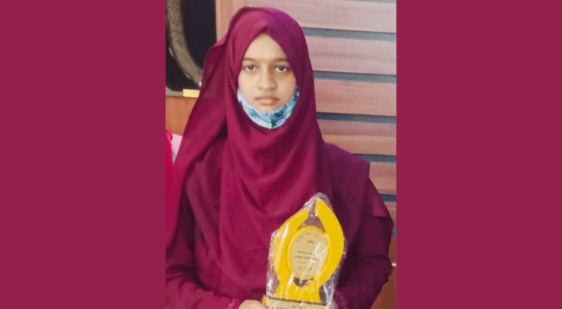 দারিদ্র্য জয় করে মেডিক্যালে ভর্তির সুযোগ পেলেন লায়লা খাতুন