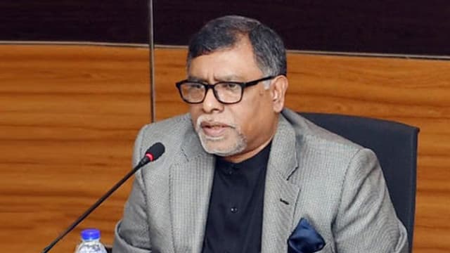 ফ্রন্টলাইন যোদ্ধাদের আগে ভ্যাকসিন দেওয়া হবে: স্বাস্থ্যমন্ত্রী
