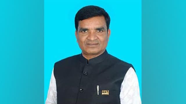 ভোটে হেরে ওসিসহ ৫ পুলিশকে পেটাল দুই প্রার্থী