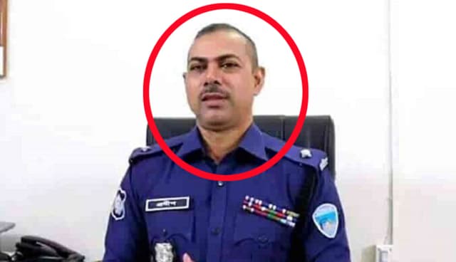 এজলাসে নির্বিকার ছিলেন প্রদীপ ও লিয়াকত