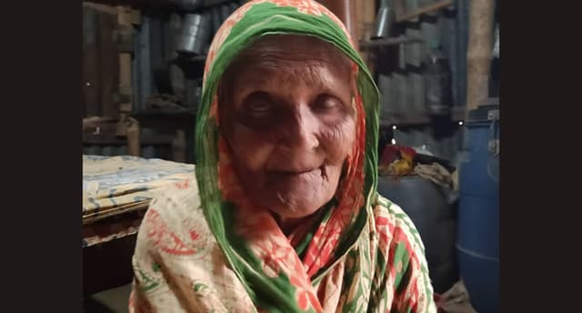 অর্থাভাবে চিকিৎসা হচ্ছে না আজেরা খাতুনের"
