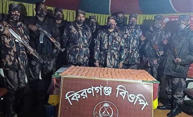 শিবগঞ্জে দেড় কোটি টাকার ইয়াবা জব্দ