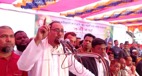 শেখ পরিবার চোরের পরিবার: মন্তব্য রফিকুল ইসলামের
