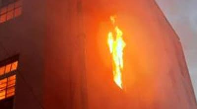 ভাটারায় বাসায় লাগা আগুনে স্বামী-স্ত্রীর মৃত্যু