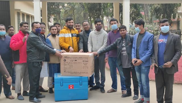 হিলিতে এলো ২৯শ ডোজ করোনার ভ্যাকসিন
