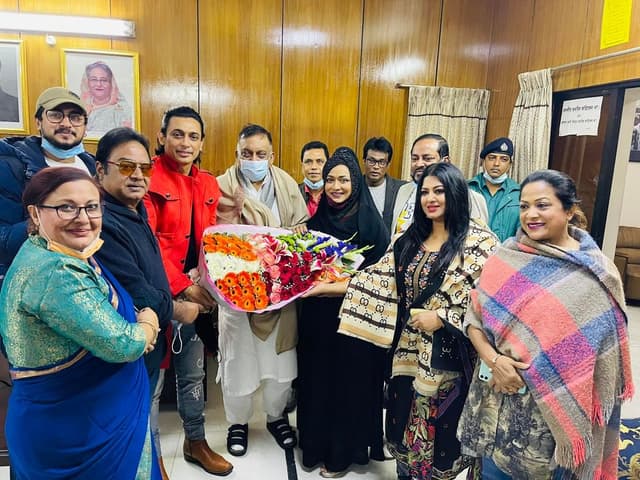 ভুল স্বীকার করে ক্ষমা চাইলেন জায়েদ খান