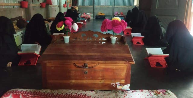 রাজবাড়ীতে ৯ মাসেই কোরআন মুখস্ত করে নজির স্থাপন দুই শিক্ষার্থীর