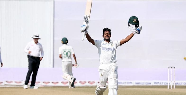 টেস্ট ক্যারিয়ারের অভিষেক সেঞ্চুরি তুলে নিলেন মিরাজ