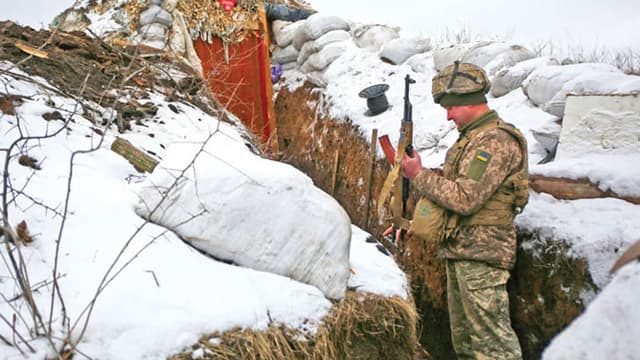 ইউক্রেন সীমান্তে যুদ্ধের দামামা