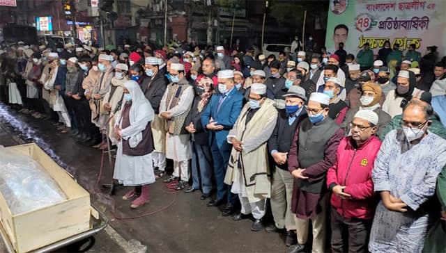 চির নিদ্রায় শায়িত হলেন বিচারপতি নাজমুল আহসান