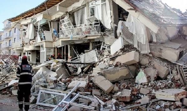 তুরস্কে ভূমিকম্পে নিহতের সংখ্যা বেড়ে ৫৭০