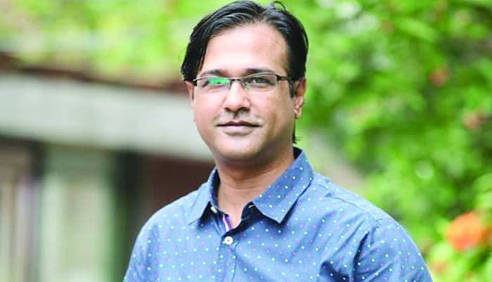 জ্ঞানীরা এখন মূর্খদের চামচামি করছে: আসিফ