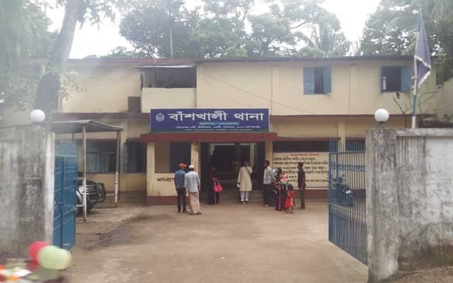 আগুনে পুড়ে ঘুমন্ত অবস্থায় দুই ভাই-বোনের মৃত্যু