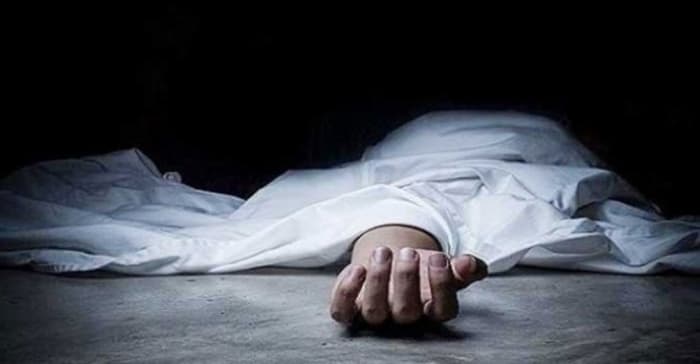 নিজ ঘরে মা-মেয়ের লাশ