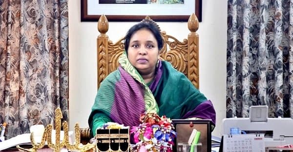 শপথ নিলেন মেয়র আইভী