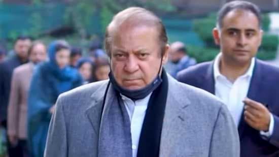 স্বতন্ত্র প্রার্থীর কাছে হারলেন নওয়াজ শরিফ