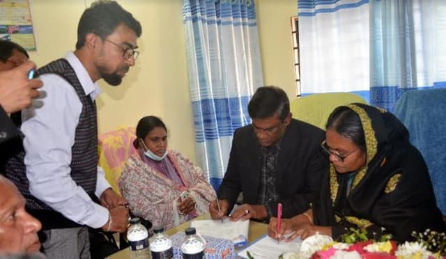গোপালপুর পৌরসভার নবনির্বাচিত মেয়র ও কাউন্সিলরগণের দায়িত্ব গ্রহণ