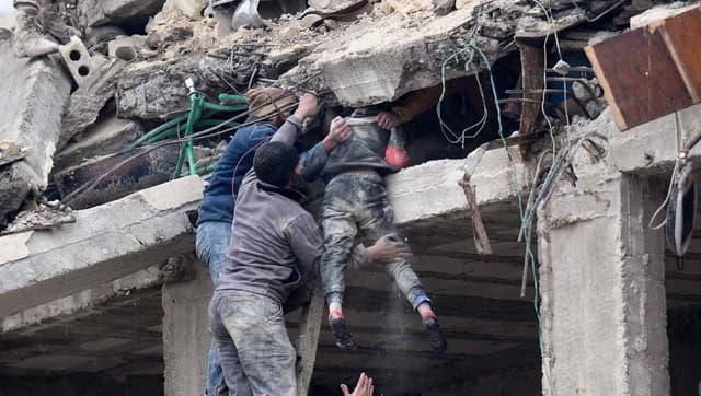 তুরস্ক, সিরিয়ায় ভূমিকম্পে নিহত ২১ হাজার ছাড়াল