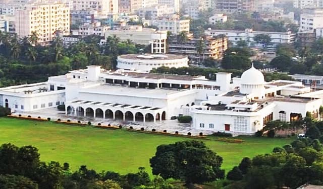 মেয়াদ শেষে যেসব সরকারি সুবিধা পান রাষ্ট্রপতি