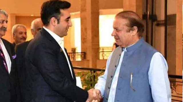 সরকার গঠনের পথে নওয়াজ-বিলাওয়াল, ইমরানের দলকে বাদ দিয়ে