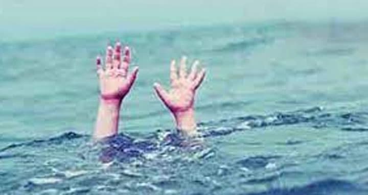 নোয়াখালীতে পানিতে ডুবে ৩ শিশুর মৃত্যু