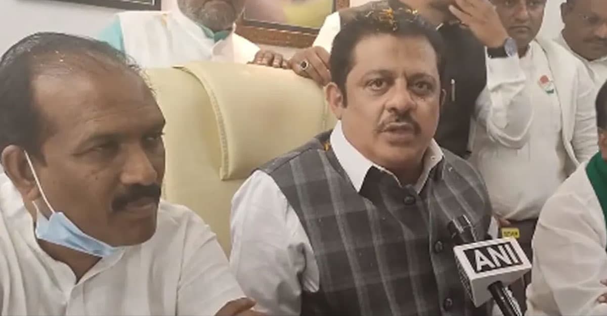 হিজাব না পরার কারণেই ভারতে ধর্ষণের হার সবচেয়ে বেশি :কংগ্রেস নেতা