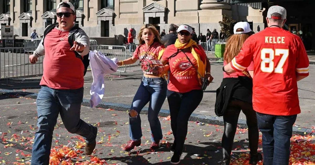 যুক্তরাষ্ট্রে সুপার বোল প্যারেডে গুলি, নিহত ১ আহত ২১