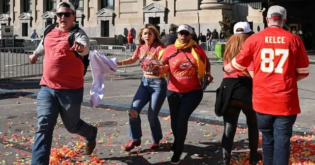 যুক্তরাষ্ট্রে সুপার বোল প্যারেডে গুলি, নিহত ১ আহত ২১