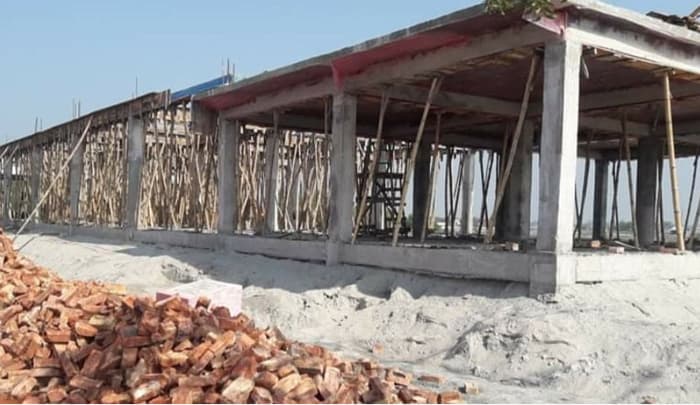 কালিগঞ্জে আশ্রয় কেন্দ্র মুজিব কেল্লা নির্মাণে অনিয়মের অভিযোগ