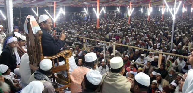 কাউখালীতে চরমোনাই পীরের ওয়াজ মাহফিল অনুষ্ঠিত