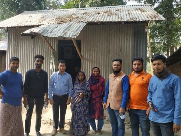 ঘর পাচ্ছে ৭০ বছর ধরে অন্যের বাড়ি বসবাসকারী ময়ূরীর সেই পরিবার