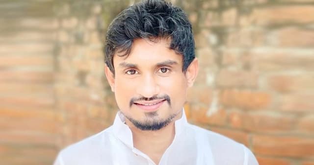 যশোরে হত্যা মামলার আসামিকে কুপিয়ে হত্যা