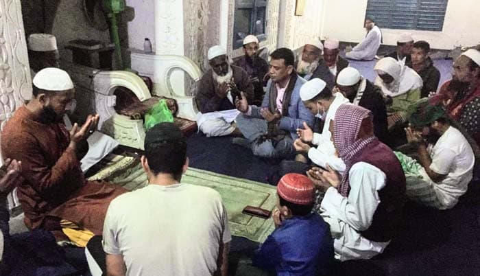 গোয়ালন্দে কাজী ইরাদত আলীর সুস্থতা কামনায় দোয়া