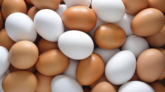 রোজার ২০ দিন আগেই ডিম-তেল সহ বেড়েছে নিত্যপণ্যের দাম