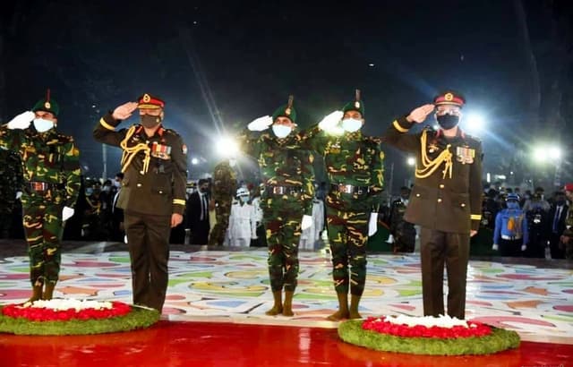 ভাষা শহীদদের প্রতি রাষ্ট্রপতি ও প্রধানমন্ত্রীর শ্রদ্ধা
