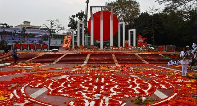 আজ অমর একুশে ফেব্রুয়ারি