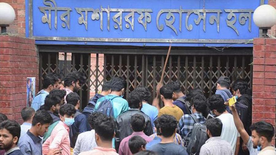 জাবি শিক্ষার্থীদের সকাল ১০টার মধ্যে হল ছাড়ার নির্দেশ