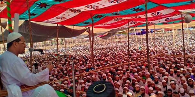 বরিশালে তিনদিন ব্যাপী চরমোনাই মাহফিল শুরু