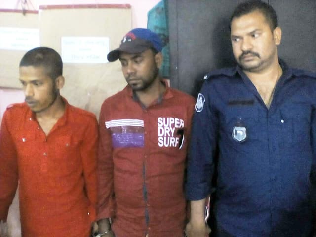 হিজলায় ২ লাখ ৭০ হাজার জাল টাকা সহ আটক ২