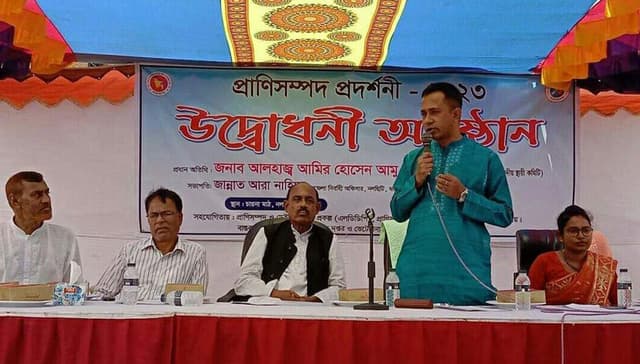 নলছিটিতে দিনব্যাপী প্রাণীসম্পদ মেলা অনুষ্ঠিত