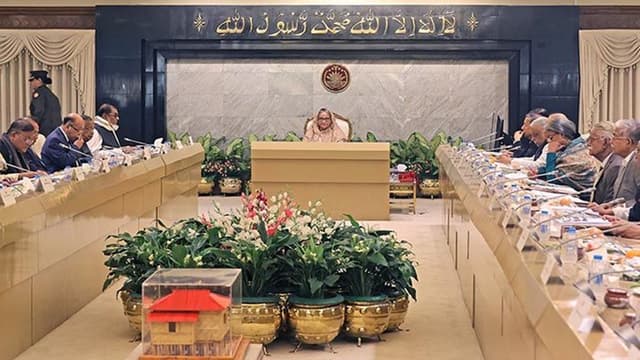 রমজানে দ্রব্যমূল্য নিয়ন্ত্রণসহ প্রধানমন্ত্রীর ১৫ নির্দেশনা