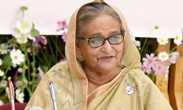 প্রধানমন্ত্রীর আহ্বান বিত্তশালীদেরও শিক্ষাসহায়তায় এগিয়ে আসার